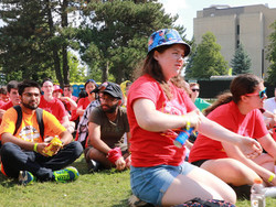 Engineering students gathered on lawn during Welcome Week